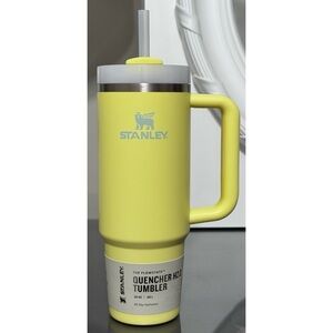 Stanley Quencher H2.0 FlowState Tumbler 30oz, POMELO YELLOW